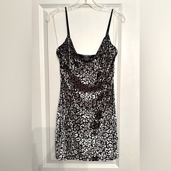 NWT! Blue Blush Velvet / Leopard Print Empire Dress, Silver Mini Dress, Small - Picture 2 of 6
